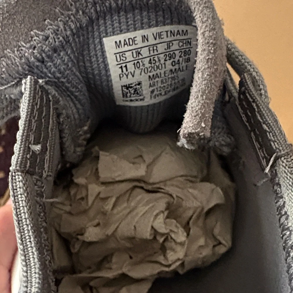 Adidas pod Gray and White Sneakers - Picture 5 of 7